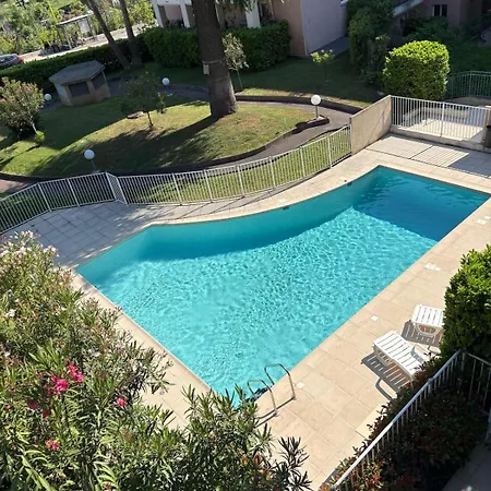 With Pool In Heart Of * Cagnes-sur-Mer